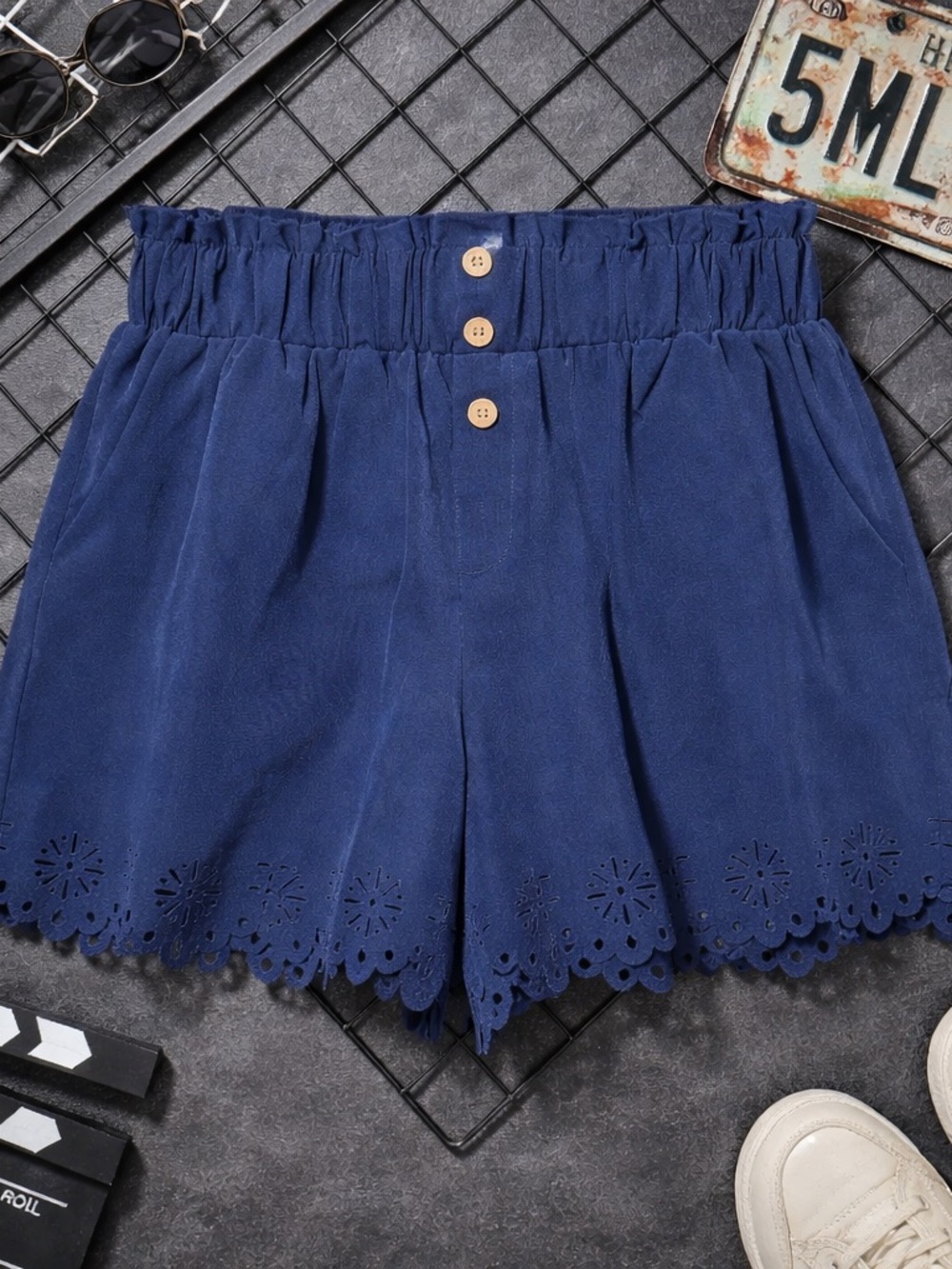Source Unknown Navy High-Waist Scalloped Hem Shorts